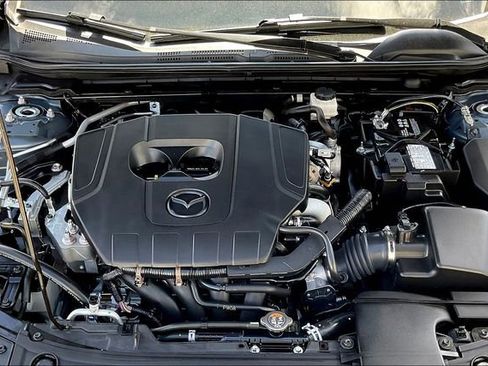 Used 2025 MAZDA MAZDA3 s image 9
