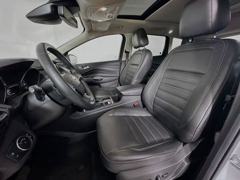 Used 2017 Ford Escape Titanium w/ Equipment Group 301A AWD/4WD image 11