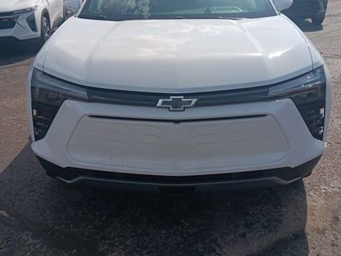 New 2026 Chevrolet Blazer EV LT AWD/4WD image 2