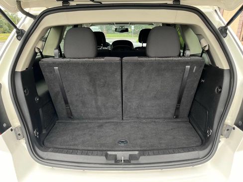 Used 2013 Dodge Journey SXT w/ Flexible Seating Group image 15