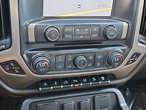 Used 2015 GMC Sierra 2500 Denali w/ Duramax Plus Package AWD/4WD image 49
