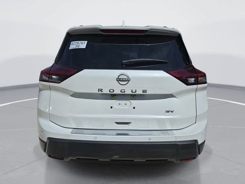 Used 2024 Nissan Rogue SV w/ SV Premium Package FWD image 5