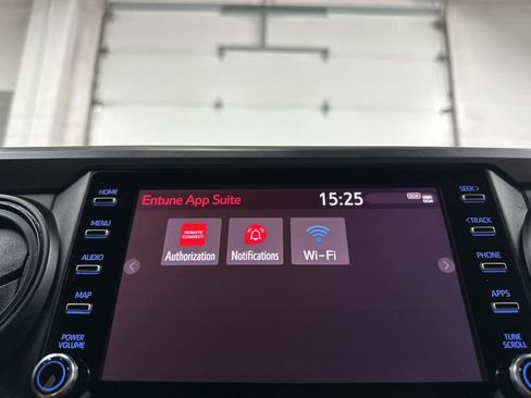 Used 2021 Toyota Tacoma TRD Off-Road w/ Technology Package image 33