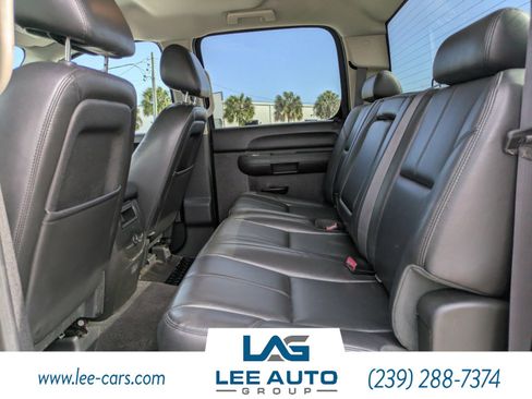 Used 2013 Chevrolet Silverado 2500 LT w/ Custom Sport Truck Package AWD/4WD image 11