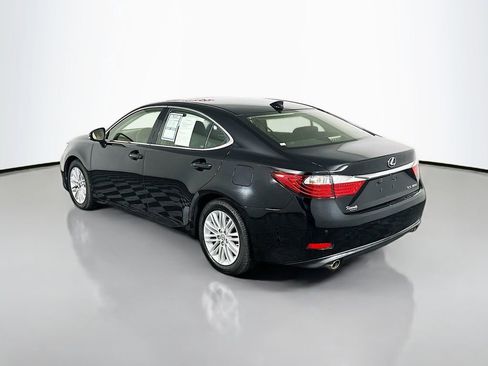 Used 2015 Lexus ES 350 w/ Luxury Package image 5