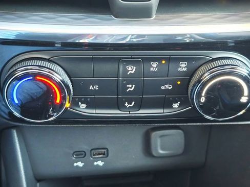 New 2026 Buick Encore GX Sport Touring w/ Advanced Technology Package AWD/4WD image 22