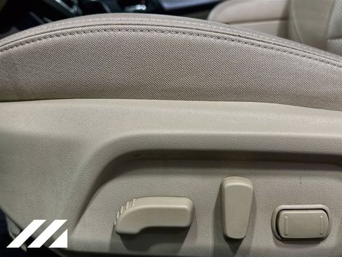 Used 2018 Subaru Outback 2.5i Premium AWD/4WD image 21