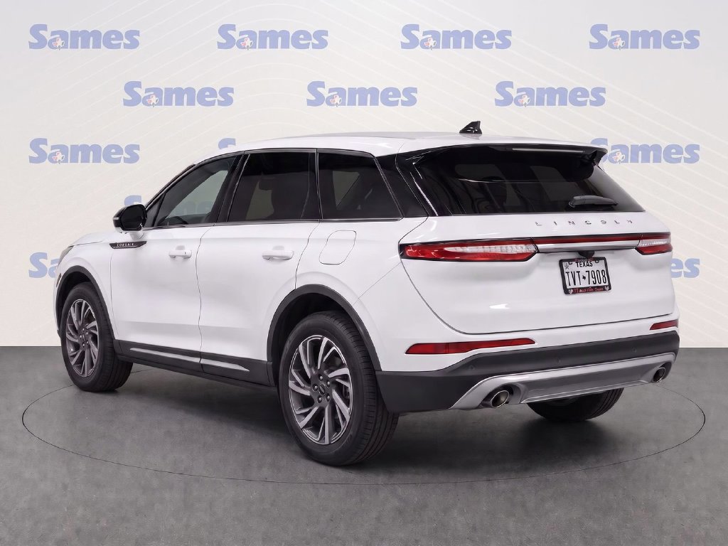 Used 2023 Lincoln Corsair FWD image 4