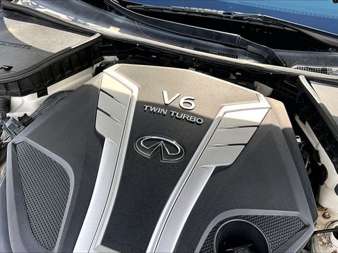 Used 2018 INFINITI Q60 3.0t Luxe w/ Sensory Package 3.0T Luxe image 29