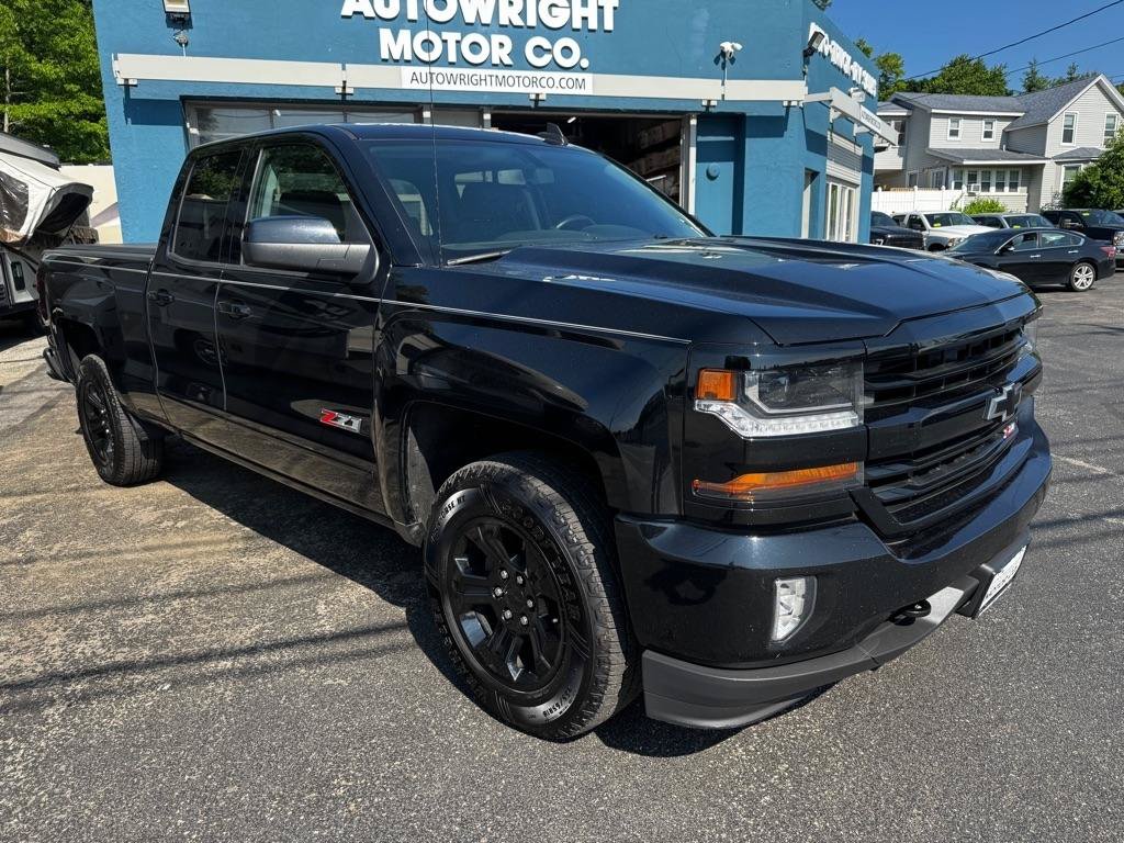 Used 2019 Chevrolet Silverado 1500 LT w/ All Star Edition AWD/4WD image 8