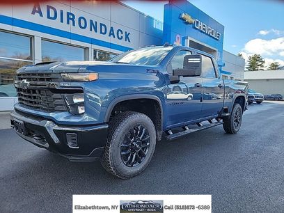 New 2026 Chevrolet Silverado 2500 Custom w/ Custom Blackout Package