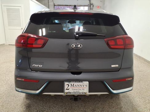 Used 2018 Kia Niro LX image 5