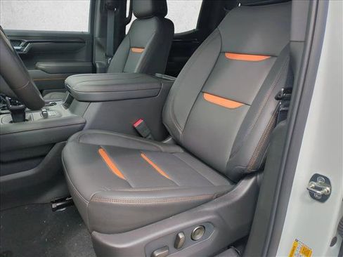 New 2026 GMC Sierra 1500 AT4 w/ AT4 Premium Package image 4