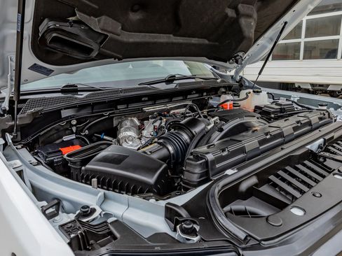 Used 2025 GMC Sierra 2500 AT4X w/ AT4X AEV Edition AWD/4WD image 41