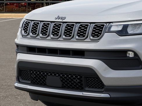 New 2026 Jeep Compass Latitude w/ Quick Order Package 29K AWD/4WD image 11