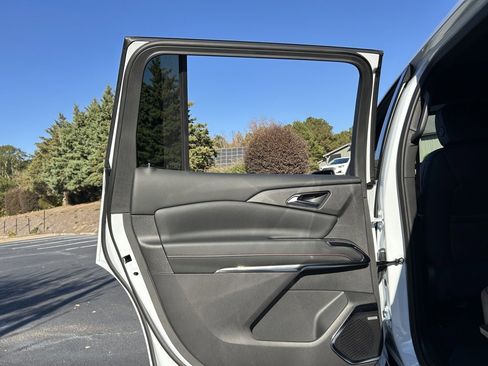 New 2026 Chevrolet Traverse RS image 57