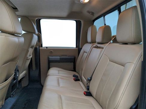 Used 2011 Ford F450 Lariat image 36