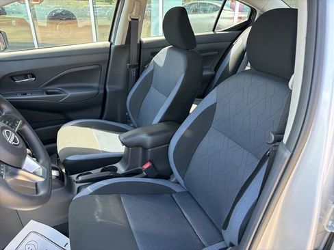 Certified 2025 Nissan Versa SV w/ Trunk Package FWD image 9