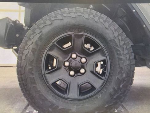 Used 2022 Jeep Gladiator Mojave w/ LED Lighting Group AWD/4WD image 19
