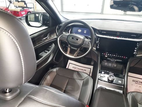 New 2026 Jeep Grand Cherokee L Limited AWD/4WD image 15