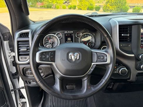 Used 2021 RAM 1500 Big Horn AWD/4WD image 15