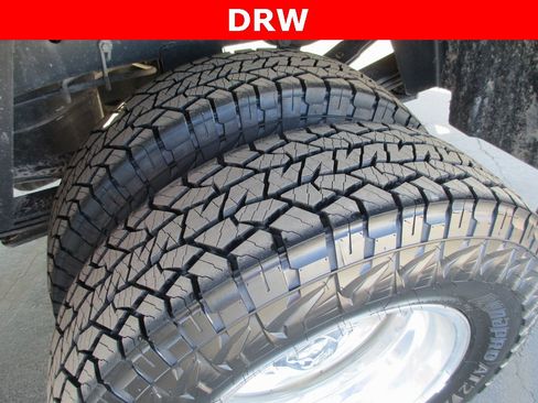 Used 2024 RAM 3500 Big Horn w/ Sport Appearance Package image 14