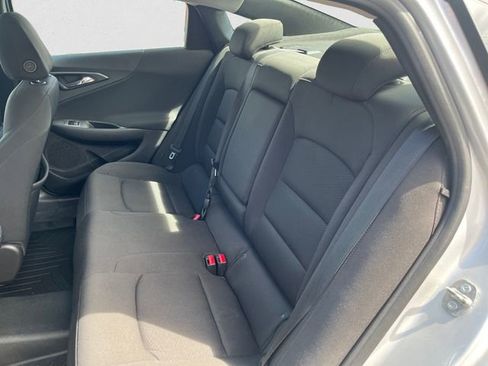 Used 2019 Chevrolet Malibu LT image 13