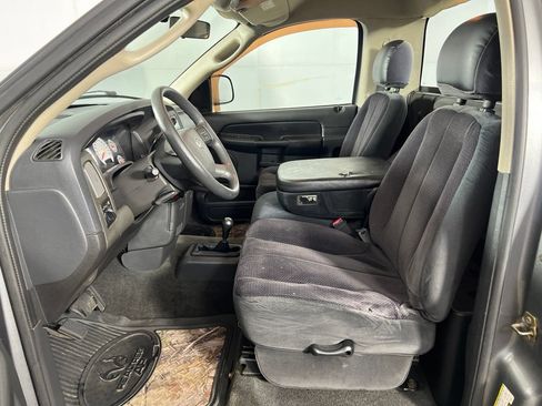 Used 2005 Dodge Ram 1500 Truck SLT w/ Trailer Tow Group AWD/4WD image 12