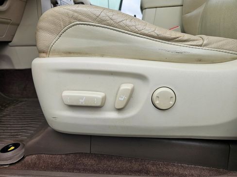 Used 2015 Lexus GX 460 image 19