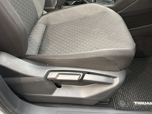 Used 2018 Volkswagen Tiguan S AWD/4WD image 19