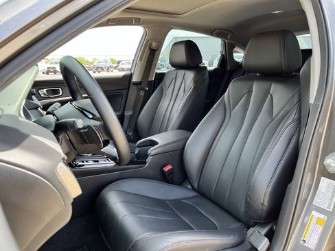 Used 2025 Acura Integra FWD image 23