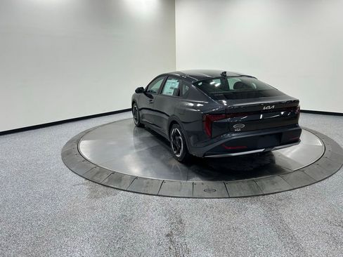 New 2026 Kia K4 EX image 7