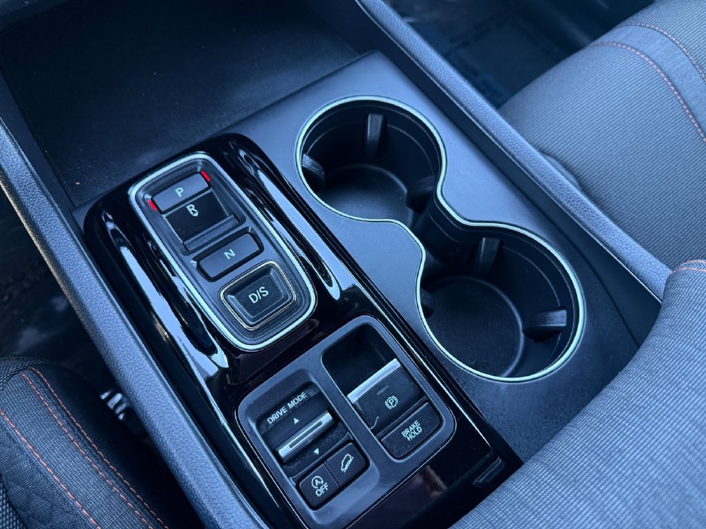 Certified 2025 Honda Pilot Sport image 21