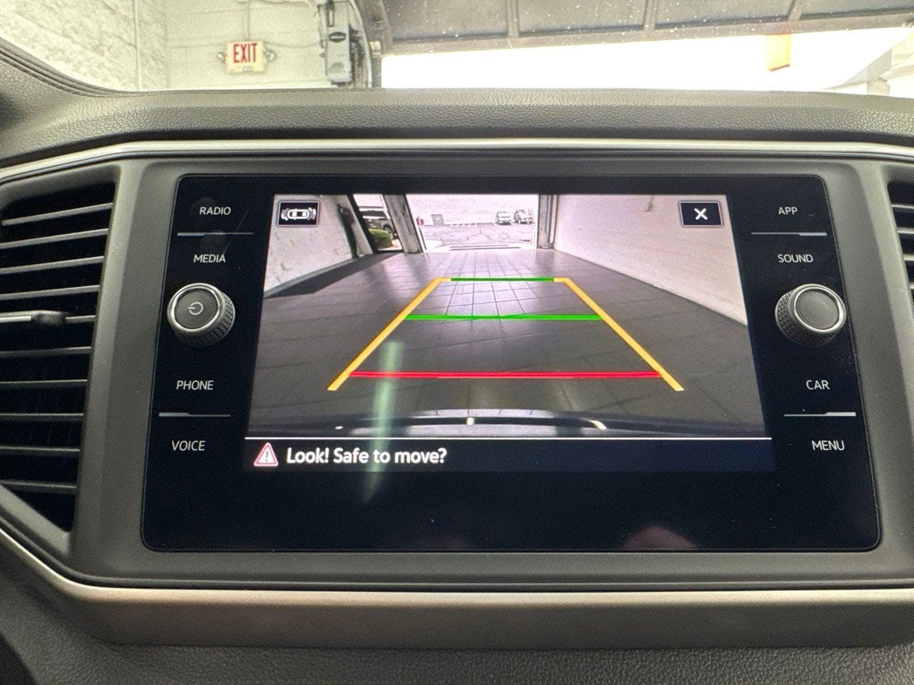 Used 2021 Volkswagen Atlas Cross Sport SE w/ Panoramic Sunroof Package AWD/4WD image 26