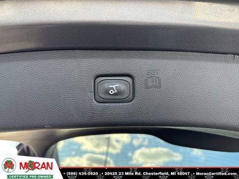 Used 2024 Ford Edge SEL w/ Convenience Package image 32