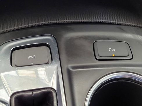 Used 2024 Chevrolet Equinox LT image 15