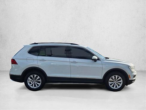 Used 2018 Volkswagen Tiguan SE AWD/4WD image 4