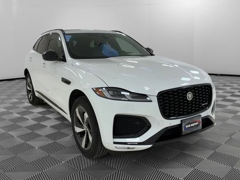 Used 2025 Jaguar F-PACE R-Dynamic S AWD/4WD image 7