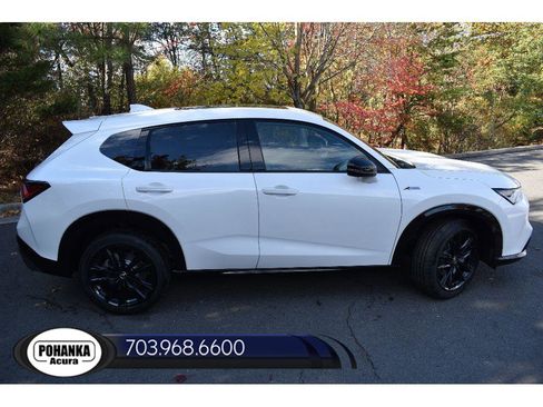 New 2025 Acura ADX A-Spec image 12