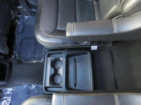 Used 2020 Ford Explorer Limited image 75