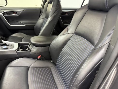 Used 2019 Toyota RAV4 XSE image 26