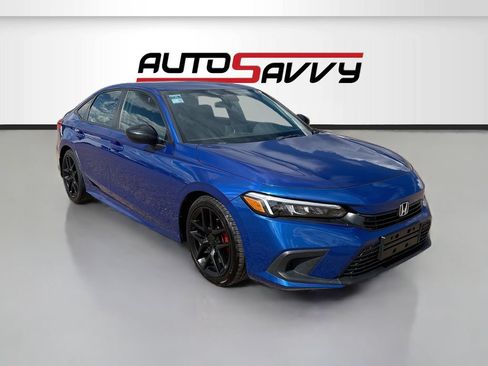Used 2023 Honda Civic Sport image 1