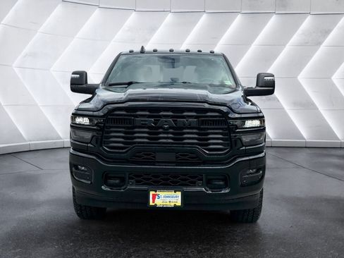 New 2026 RAM 2500 Big Horn AWD/4WD image 9