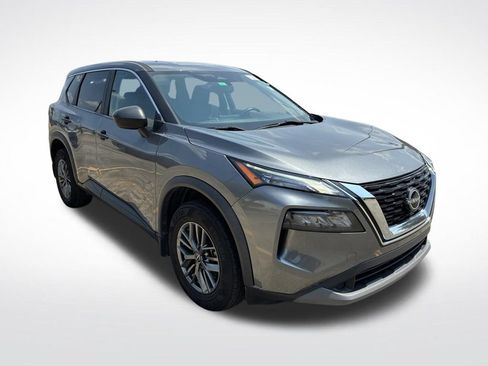 Used 2023 Nissan Rogue S AWD/4WD image 3