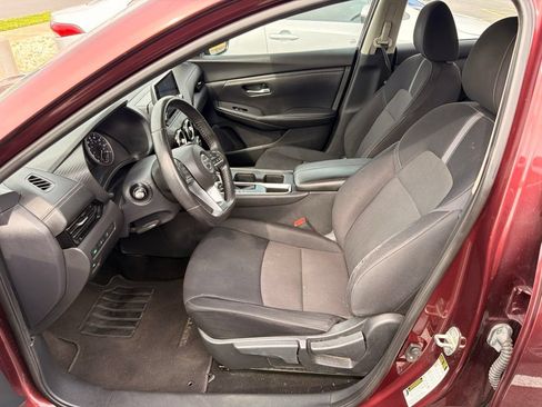 Used 2021 Nissan Sentra SV FWD image 8