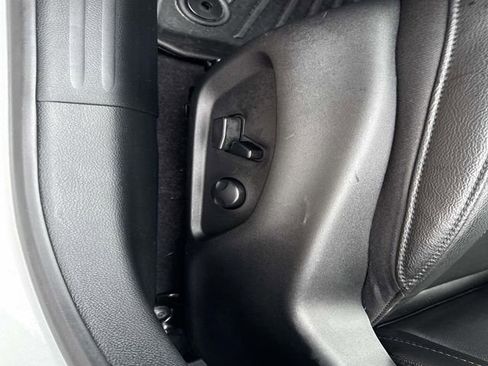 Used 2024 Jeep Compass Limited w/ Sun and Sound Group image 27