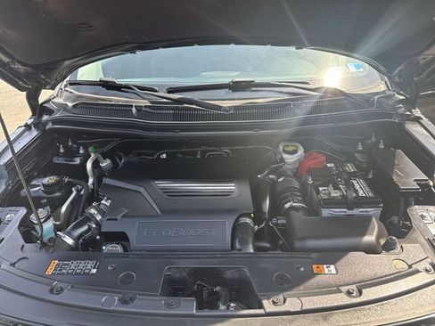 Used 2018 Ford Explorer Sport w/ Ford Safe & Smart Package AWD/4WD image 26