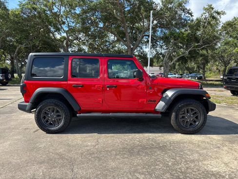Certified 2024 Jeep Wrangler Unlimited Sport AWD/4WD image 2