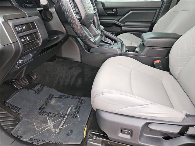 Used 2025 Toyota Tacoma SR5 RWD image 15