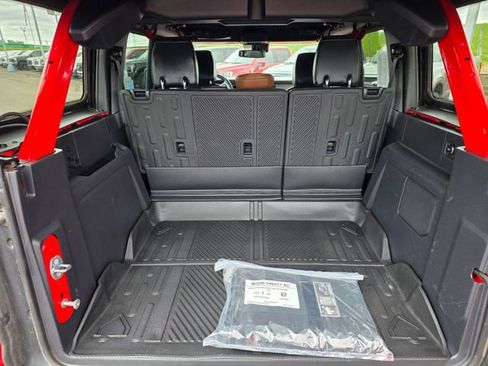 Used 2023 Ford Bronco Outer Banks w/ Sasquatch Package AWD/4WD image 10